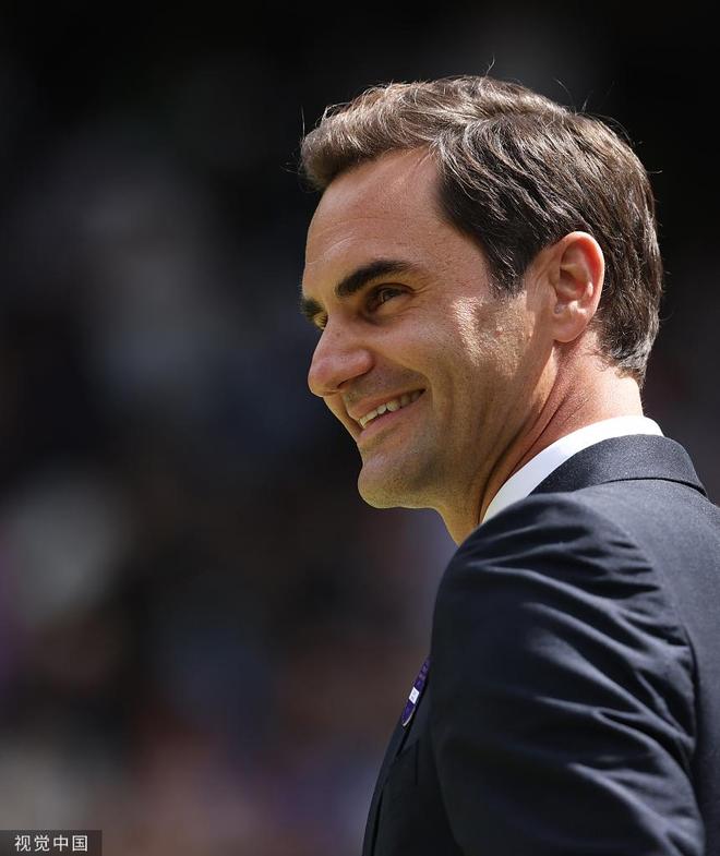 C9不断突破!,费德勒连续十二场比赛得分超过败北赢得满堂喝彩 C9不断突破!,费德勒连续十二场比赛得分超过败北赢得满堂喝彩