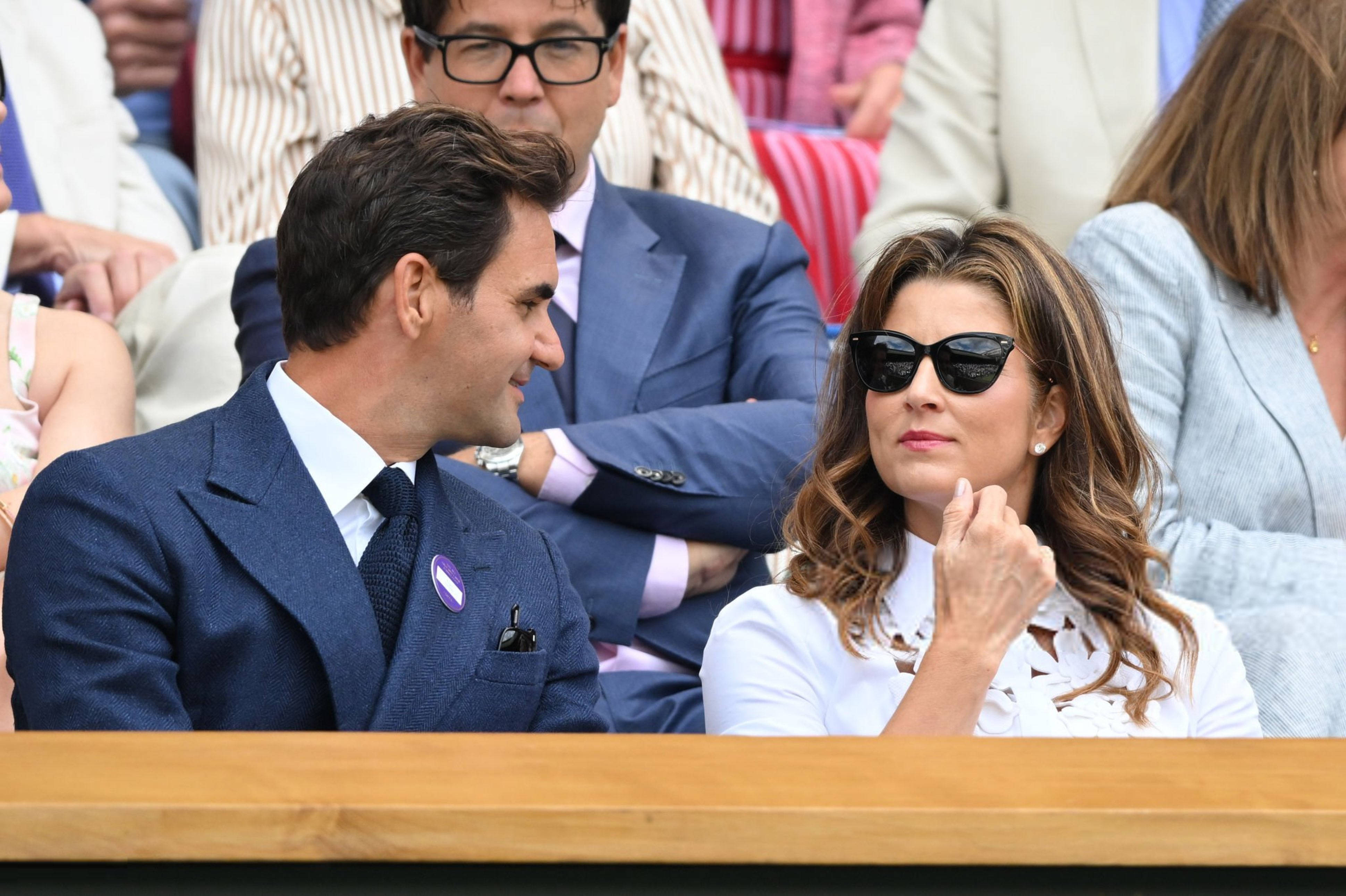 C9不断突破!,费德勒连续十二场比赛得分超过败北赢得满堂喝彩 C9不断突破!,费德勒连续十二场比赛得分超过败北赢得满堂喝彩