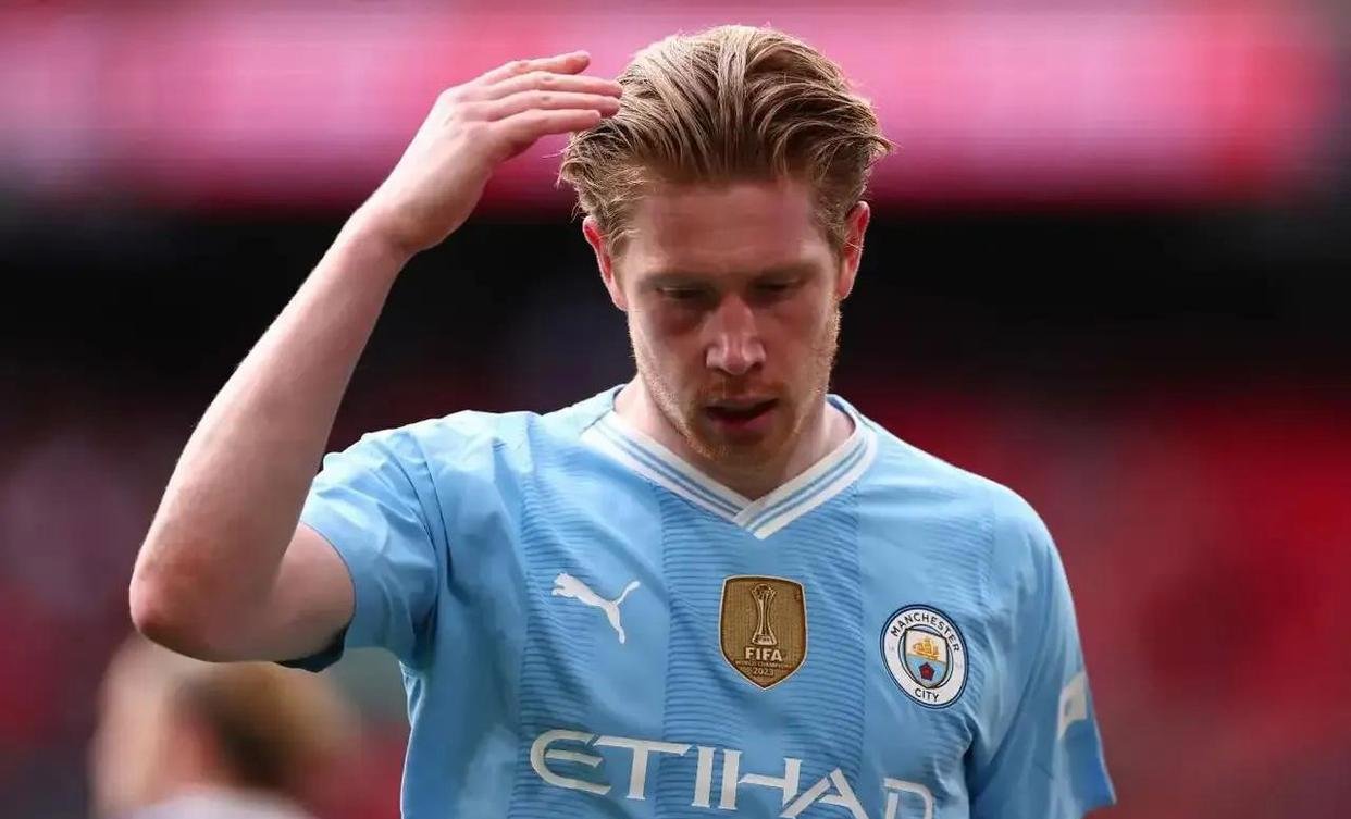 德布劳内遭遇十二持续失利,湖人教练压力巨大!引发球迷热议 德布劳内遭遇十二持续失利,湖人教练压力巨大!引发球迷热议