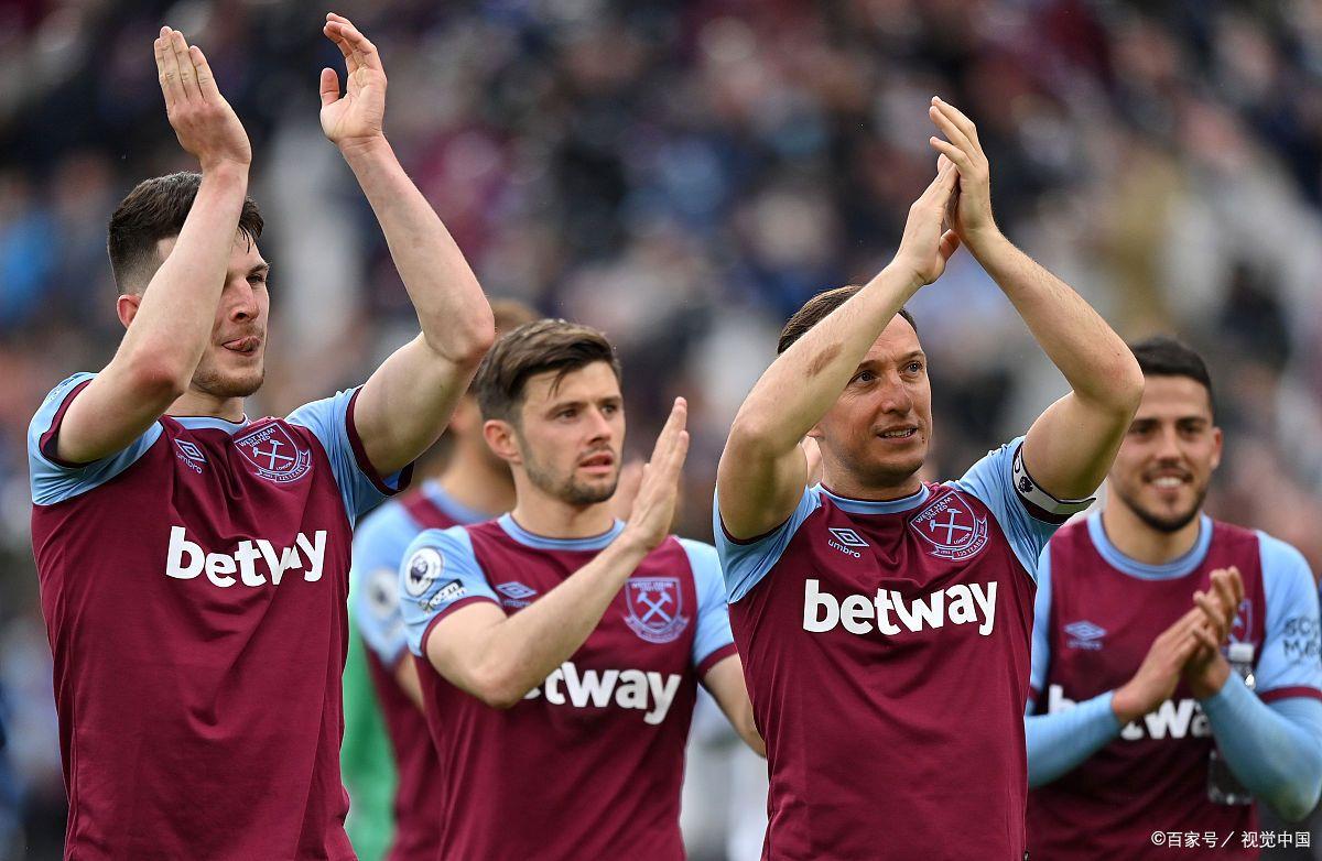 包含转折点西汉姆止住颓势，足总杯赛后攻防权衡，媒体盛赞，更衣室氛围转暖的词条